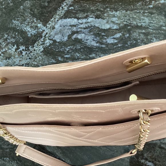 TORY BURCH Alexa Flat Tote Shell Pink Gold chain handles - Picture 10 of 11